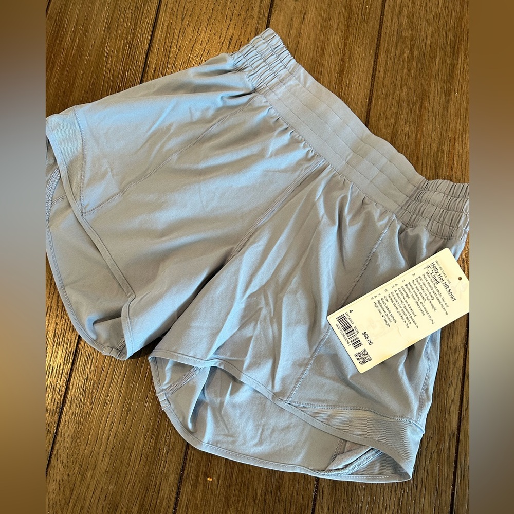 Lululemon Hotty Hot HR Short 4”